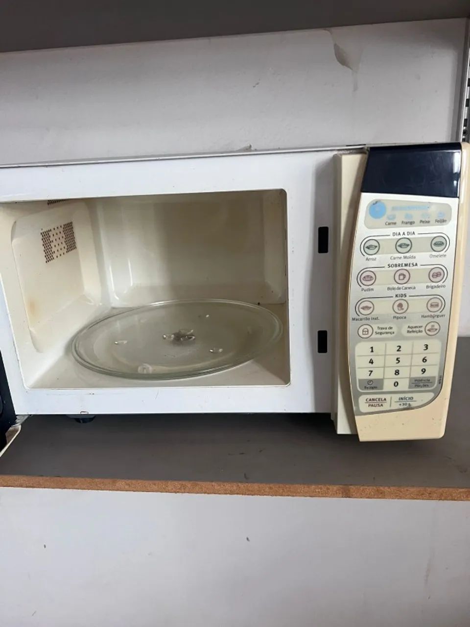 Micro-ondas Electrolux - Funcionando Perfeitamente - Foto 2