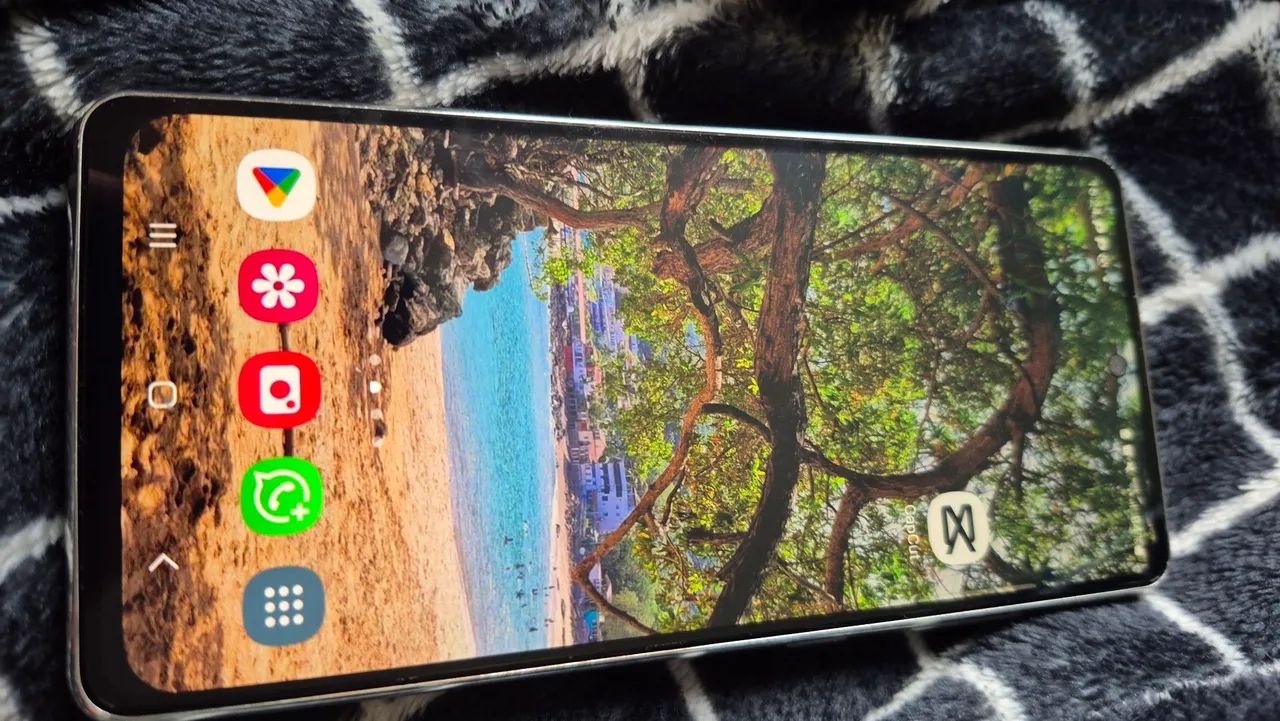 Celular Samsung Galaxy S20 - Foto 2