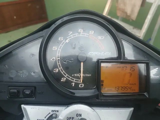 CB - R 300  - Foto 2