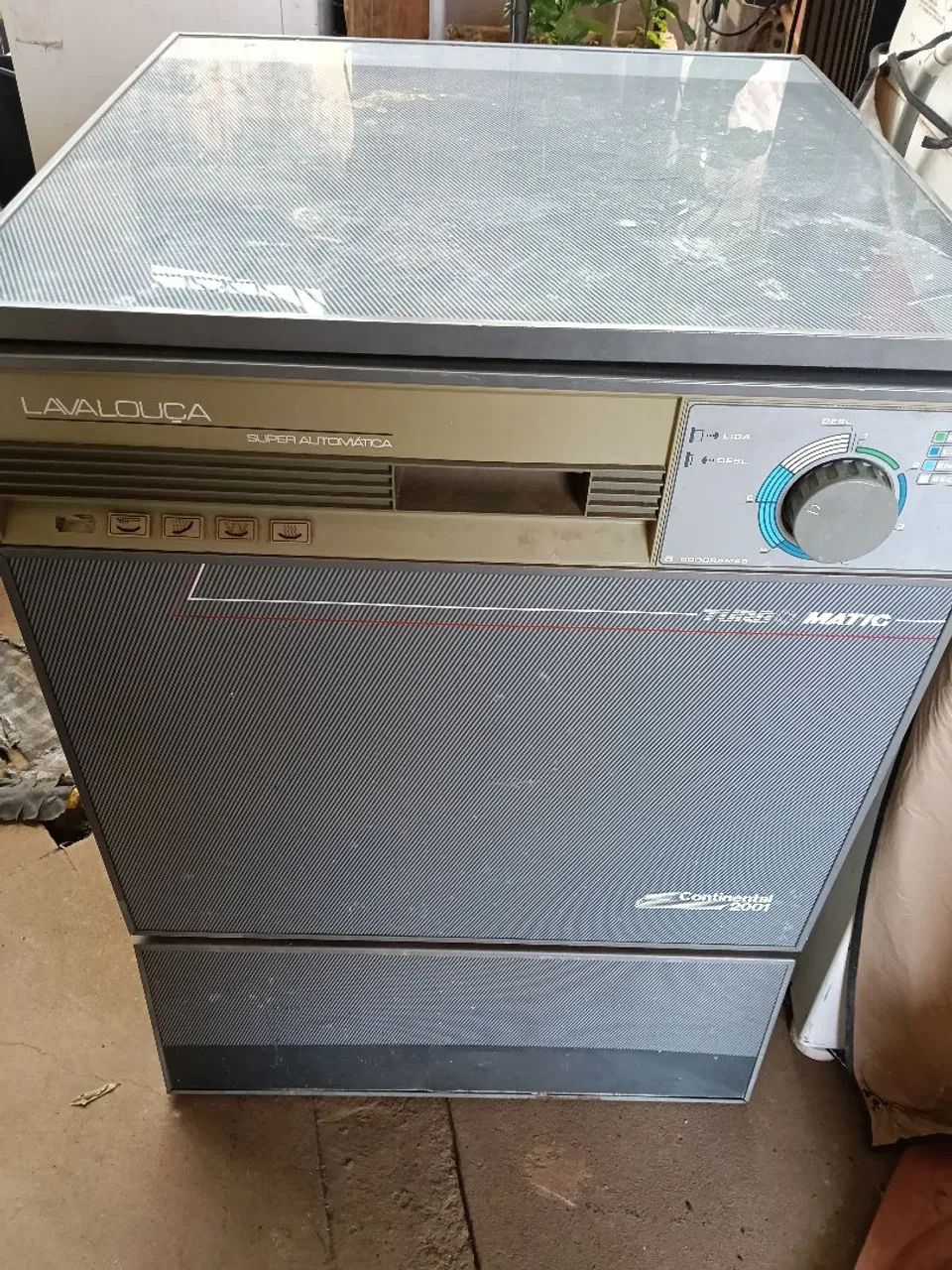 Lava louça antiga não funciona 