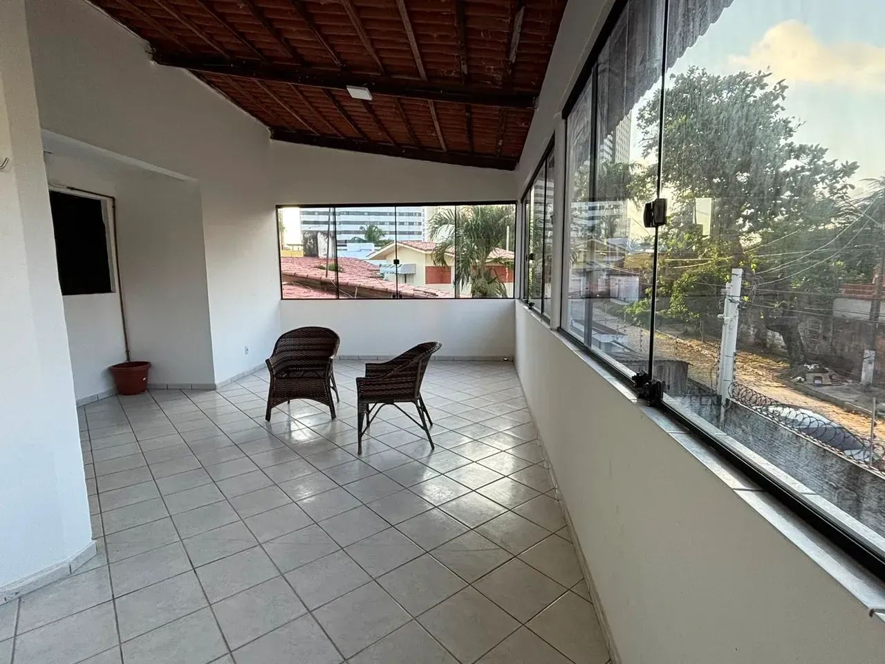 CASA DUPLEX EM PONTA NEGRA 4/4 - Foto 2