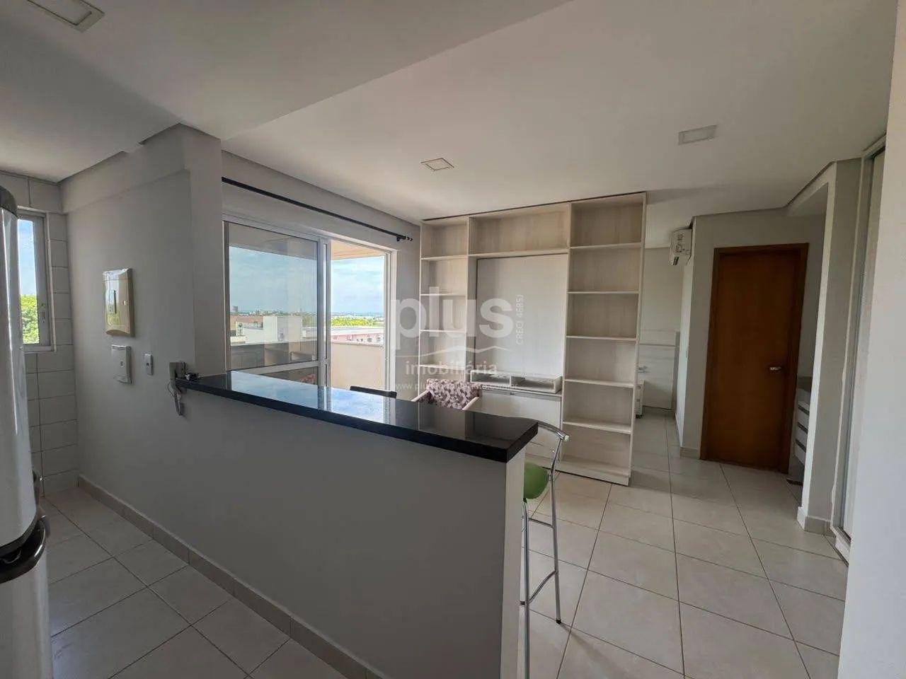 Flat Semi Mobiliado no Century 21 | 204 Sul