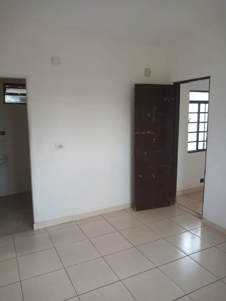 Alugo KITNET Bairro Tiradentes  - Foto 5