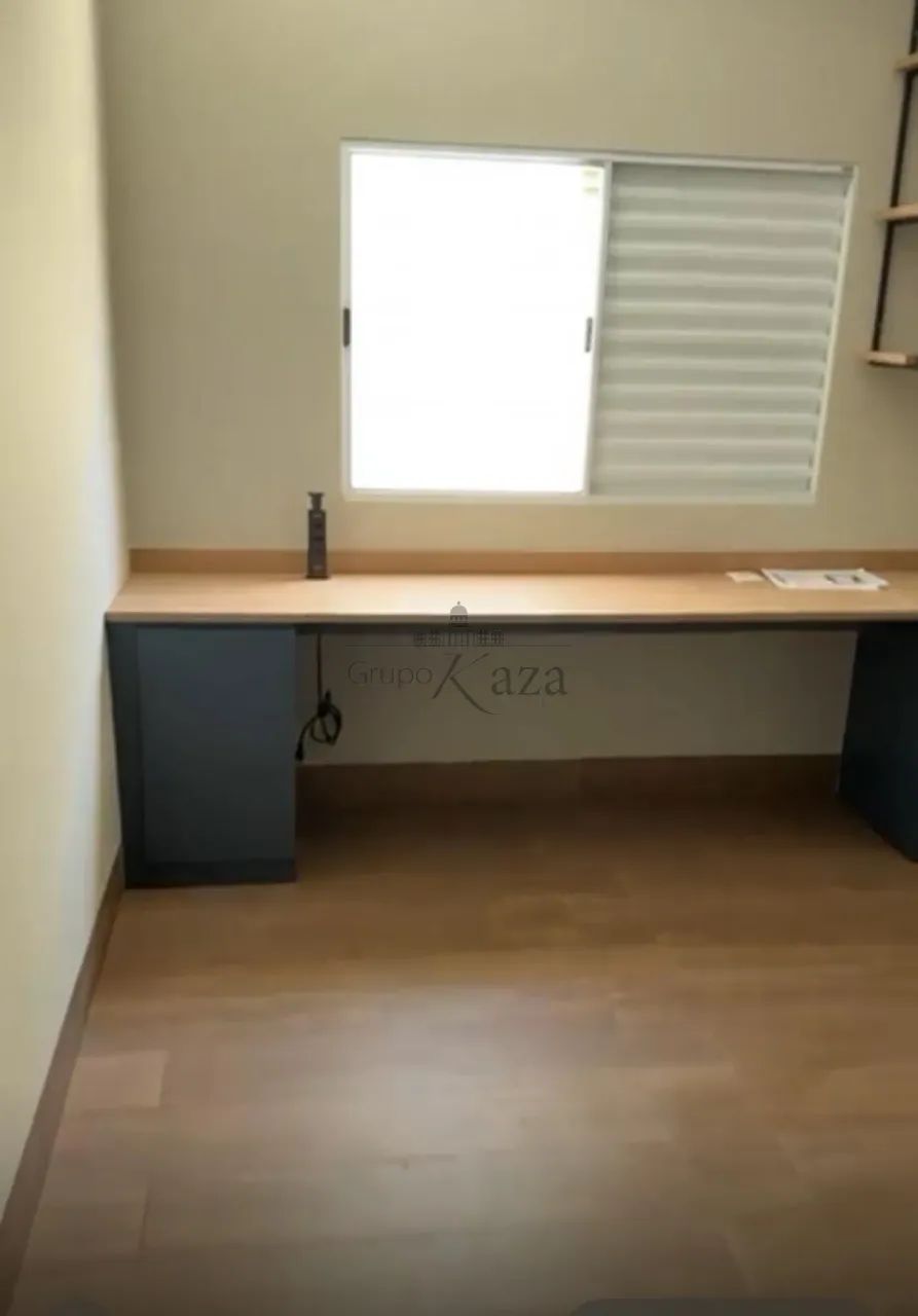 Oportunidade - Casa Sobrado - Residencial De Ville - 3 Dormitórios - 150m². - Foto 11