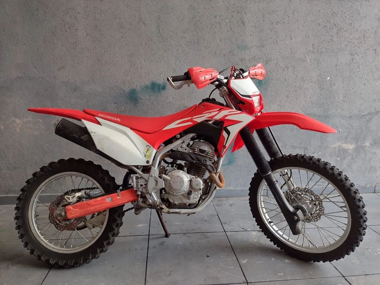 CRF 250 muito nova - Foto 3
