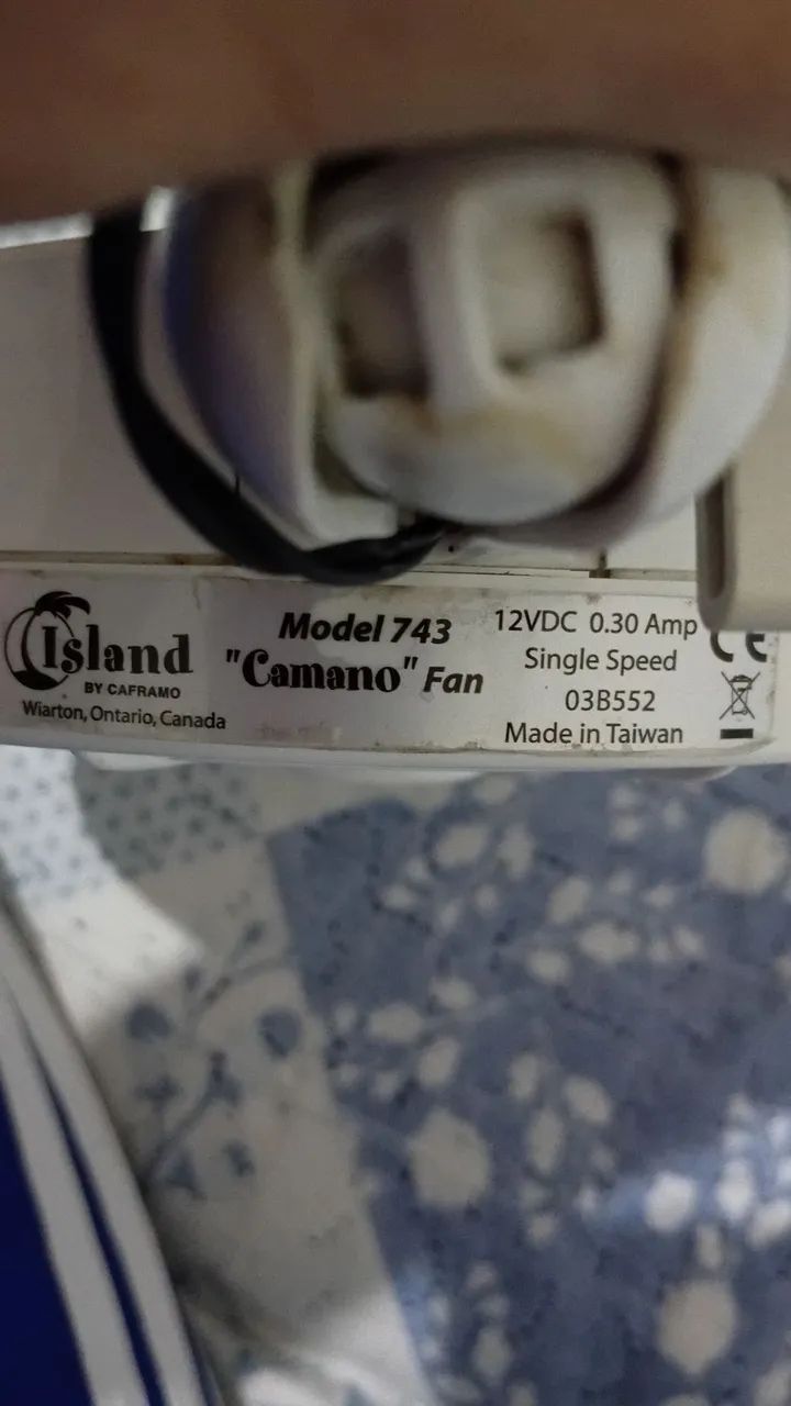 KIT 2 Ventiladores Náuticos 12v Caframo Island Camano - Barco / Caminhão - Foto 3