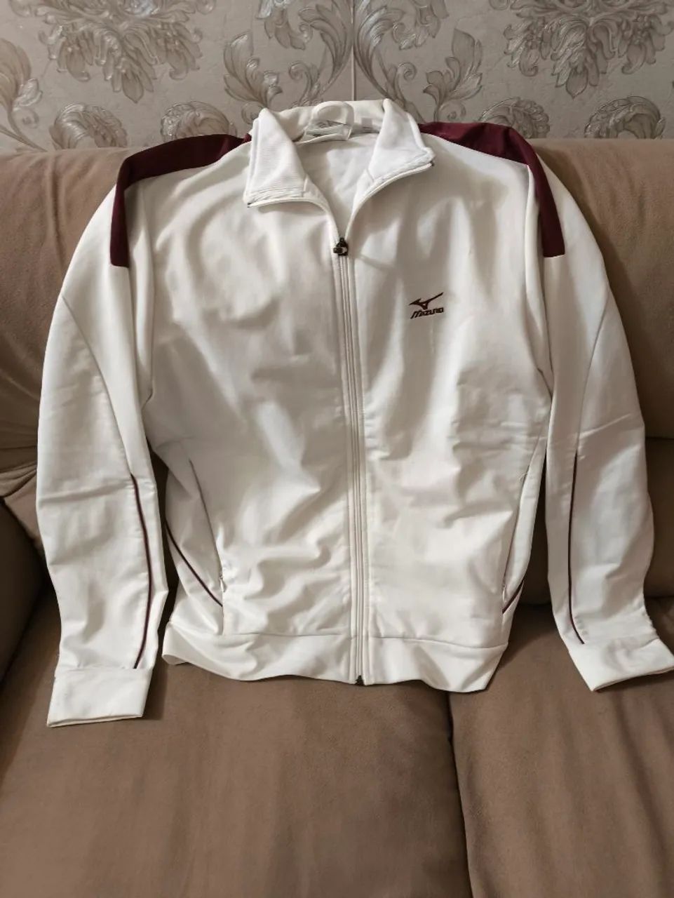 Casaco Mizuno 