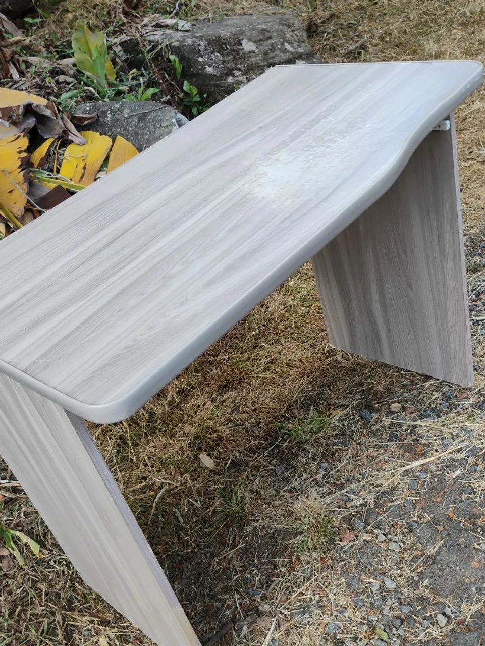 Desk.65566193545091124