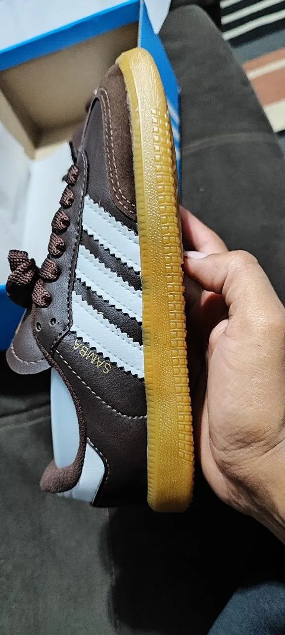 Tênis Adidas Samba tamanho 35 - Foto 2