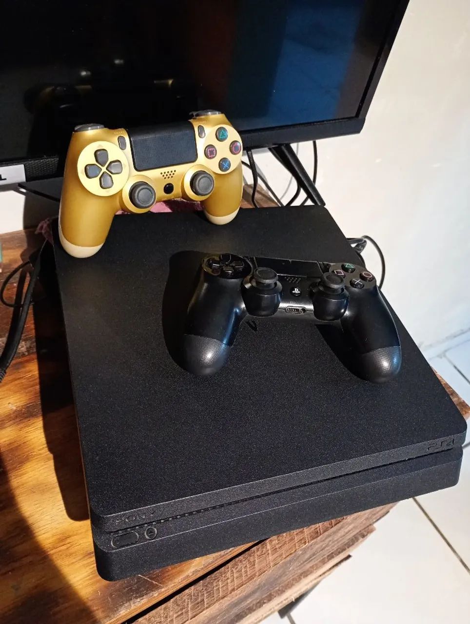 Ps4 slim 1 tera 