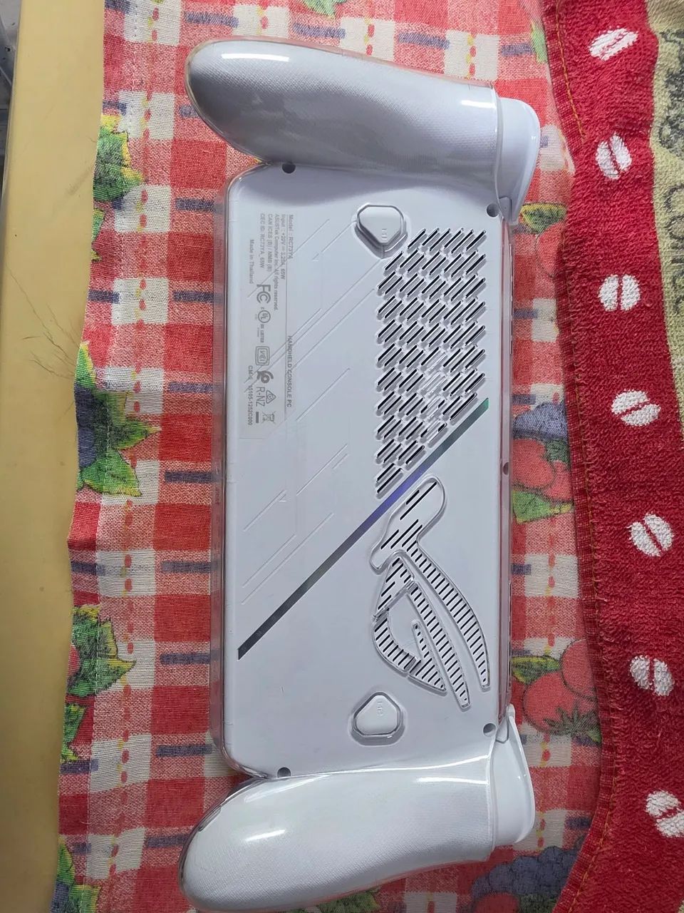 Asus Rog Xbox Ally  - Foto 2