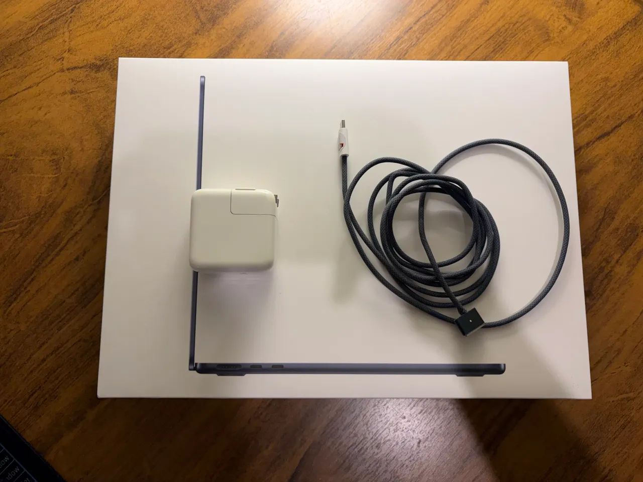 MacBook Air -  Midnight - chip Apple M2 memória 8gb   - Foto 4