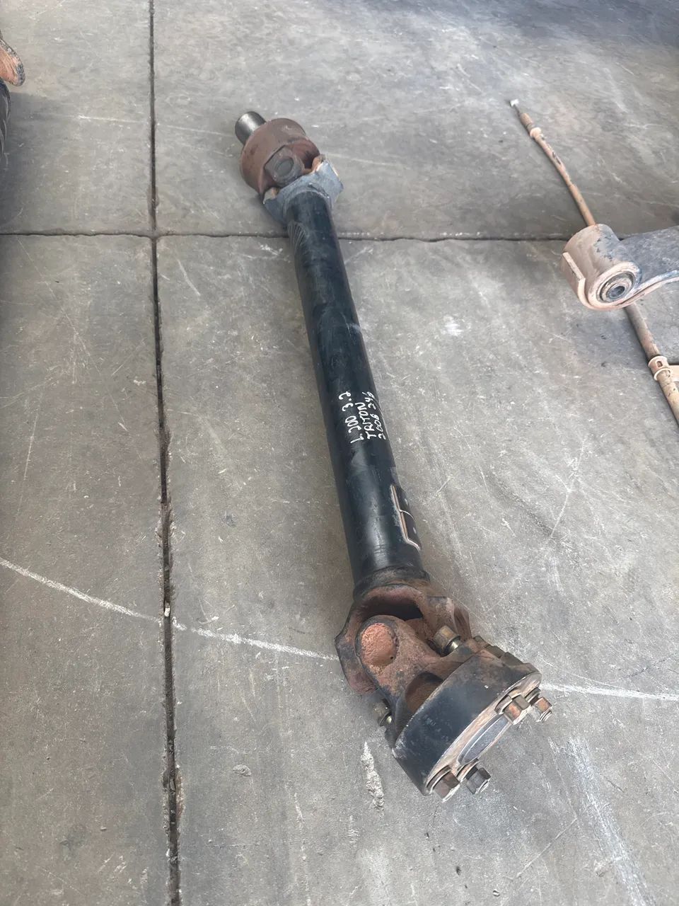Cardan L200 3.2 - Peças para carros, vans e utilitários - Retiro, Contagem  1468758693 | OLX