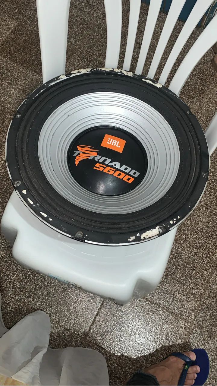 VENDO JBL TORNADO 5600