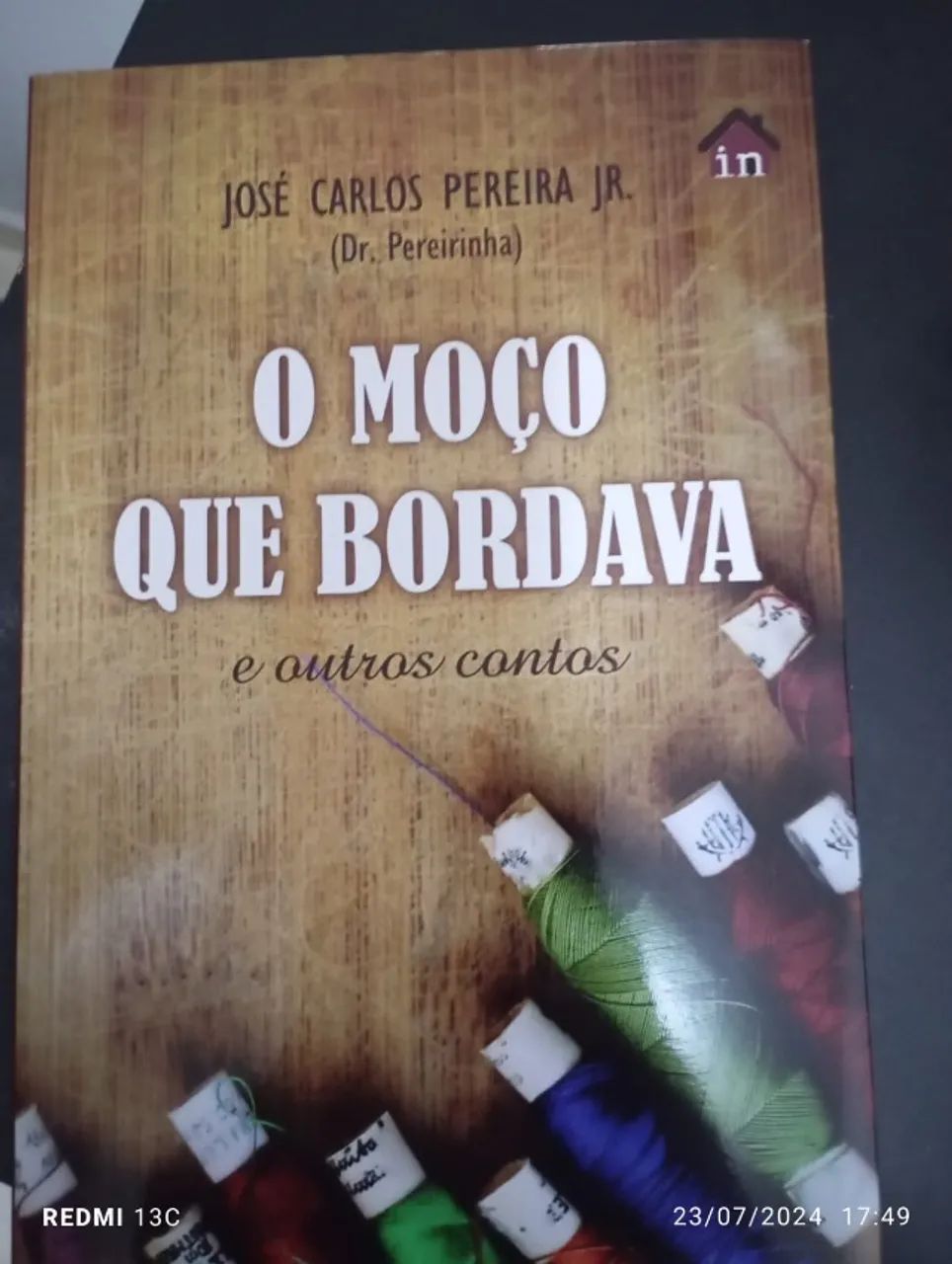 O moço que bordava