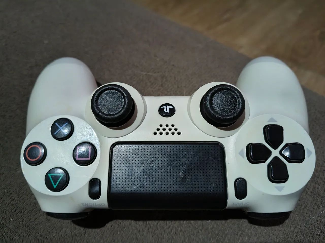 Controle PS4 original branco  - Foto 2