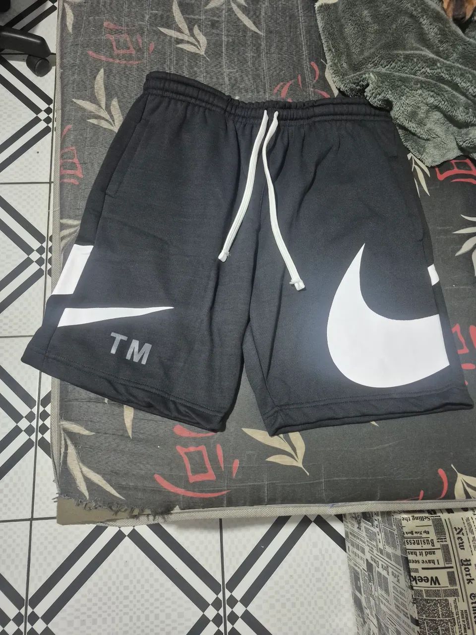 Vendo Nike tm shorts 