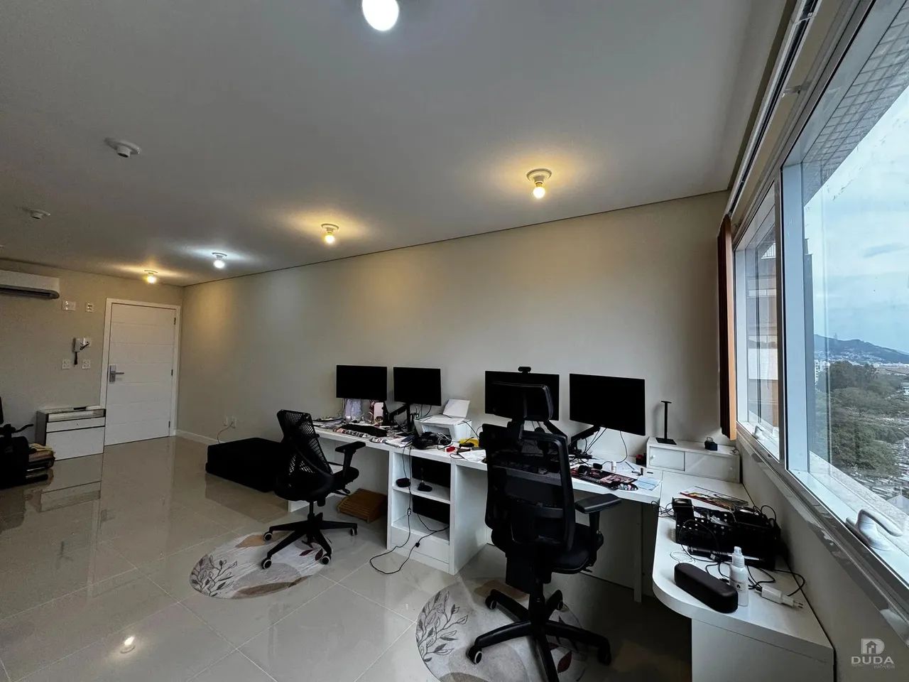 Sala Comercial à Venda no Infinity Office
