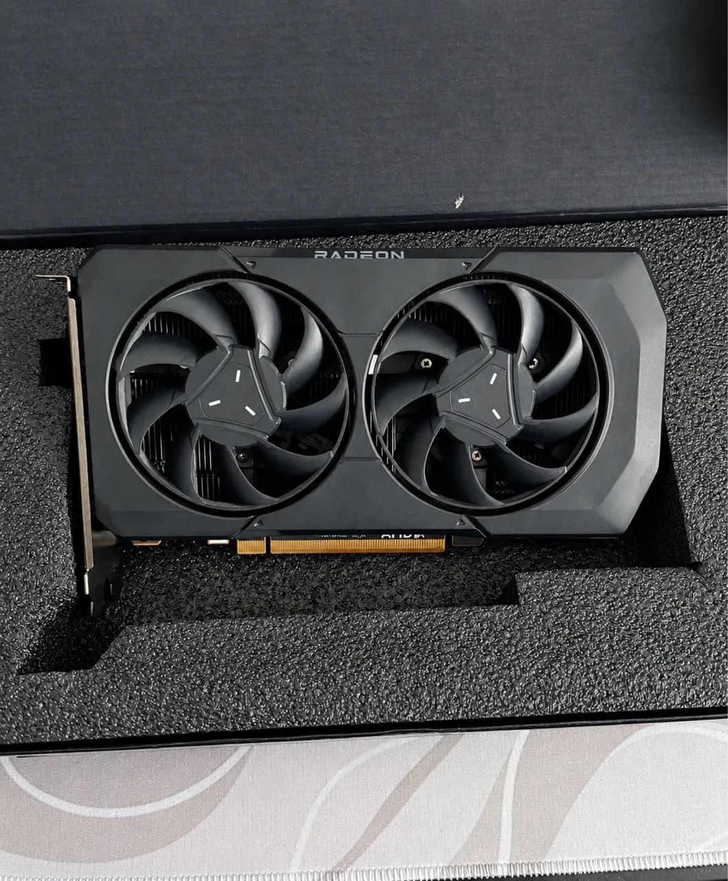 Rx 7600