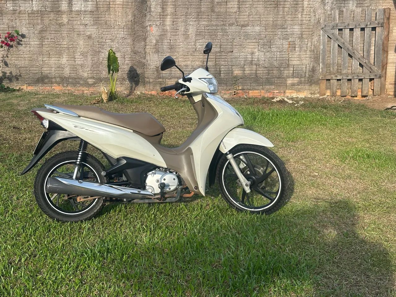 BIZ 125 - Foto 3