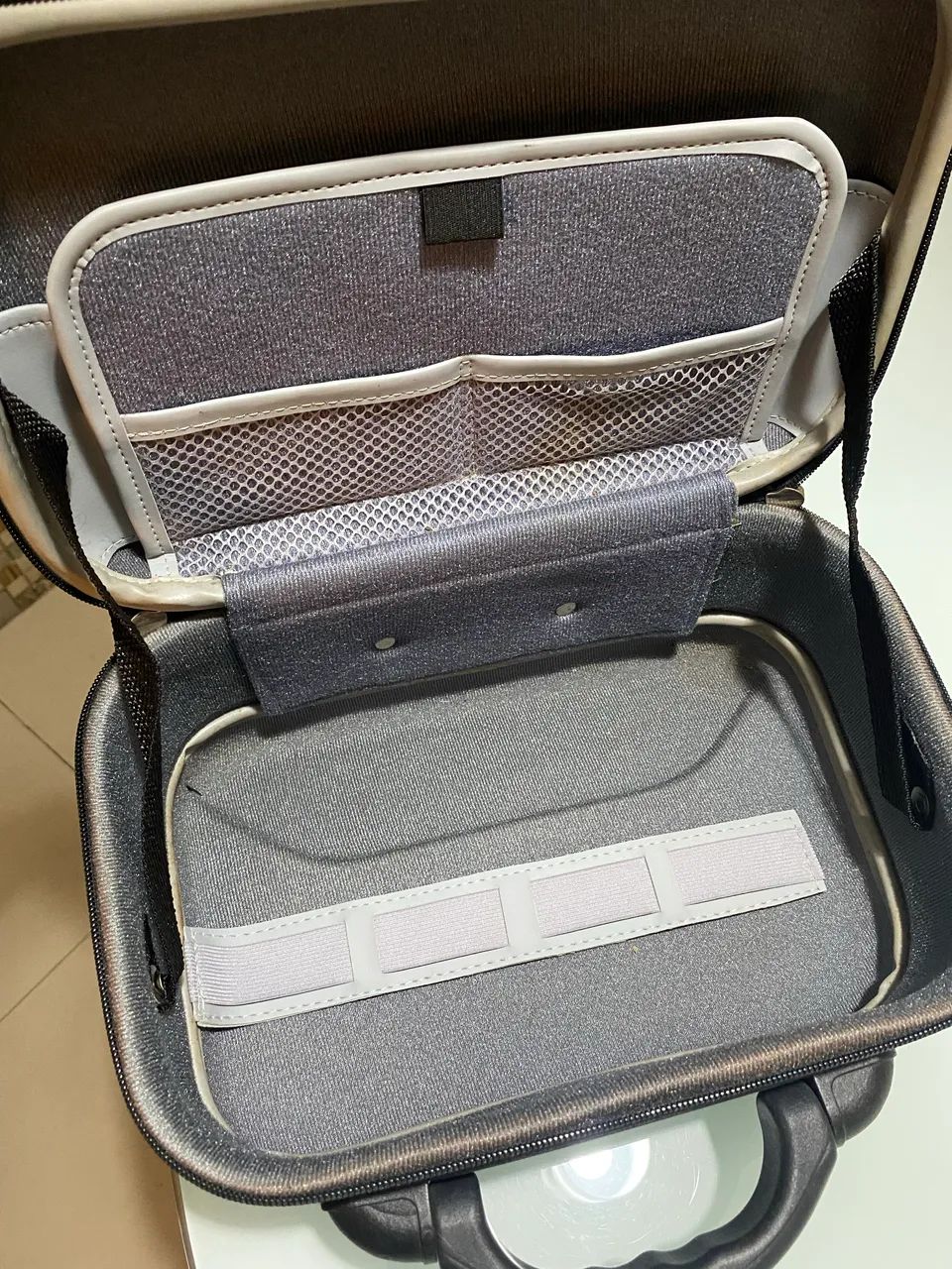 Frasqueira de mão  - Foto 3