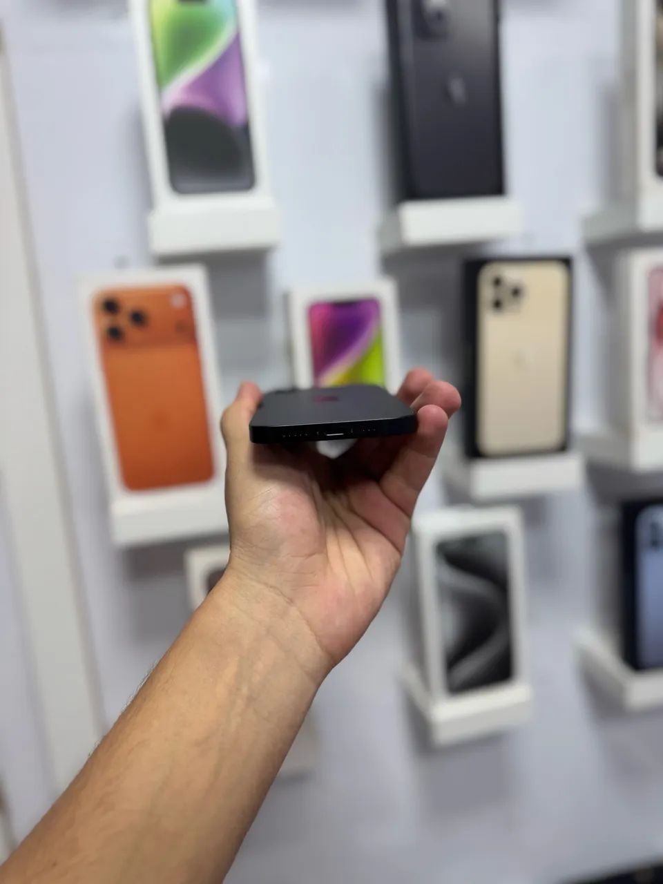 IPHONE 16e  - Foto 5