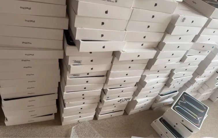 iPad PRO M5 256GB 13 Polegadas - Emitimos NF - Novo Lacrado - Entrega Grátis - Até 18x  - Foto 2