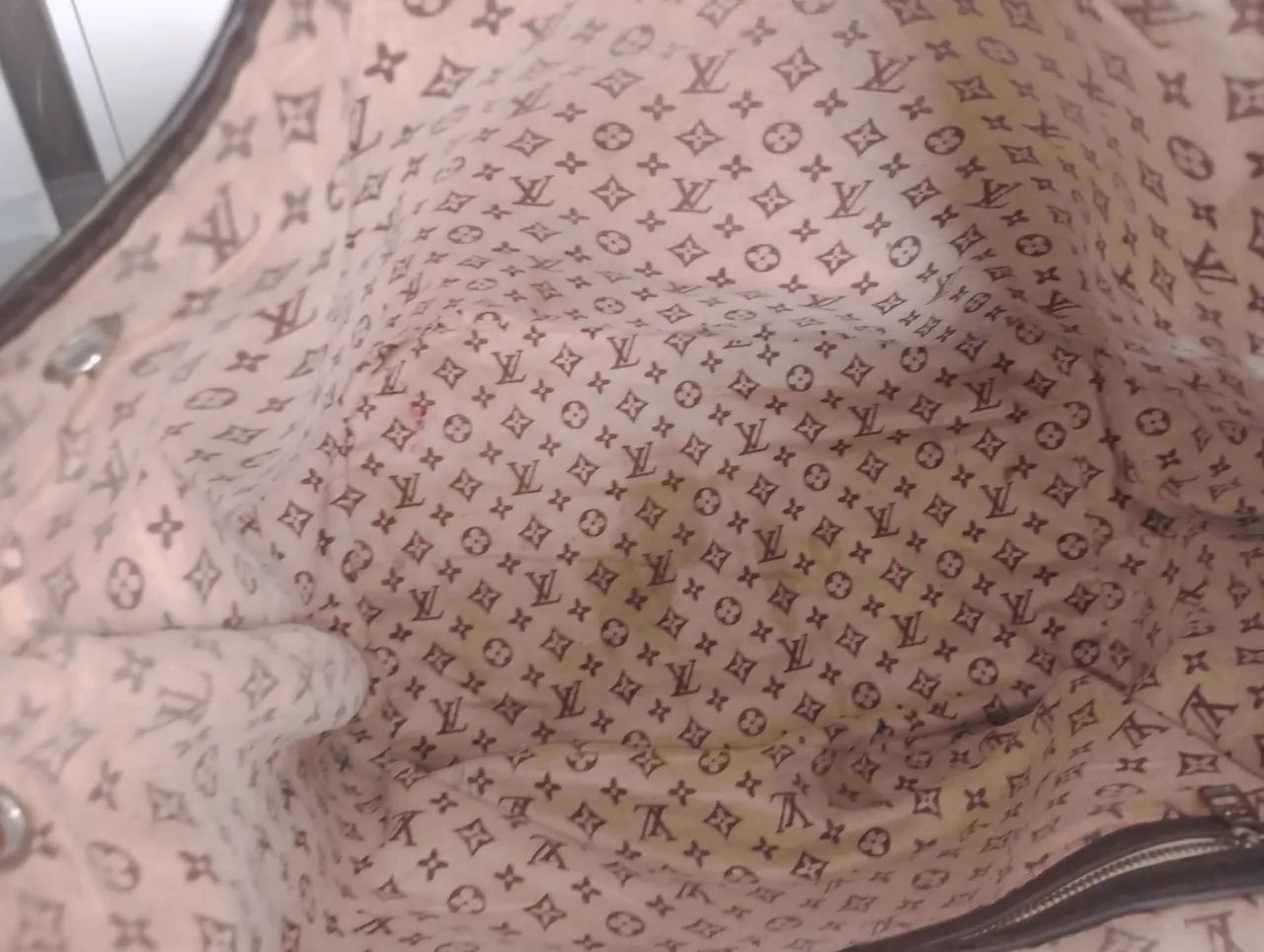 Bolsa Louis Vuitton - Foto 4