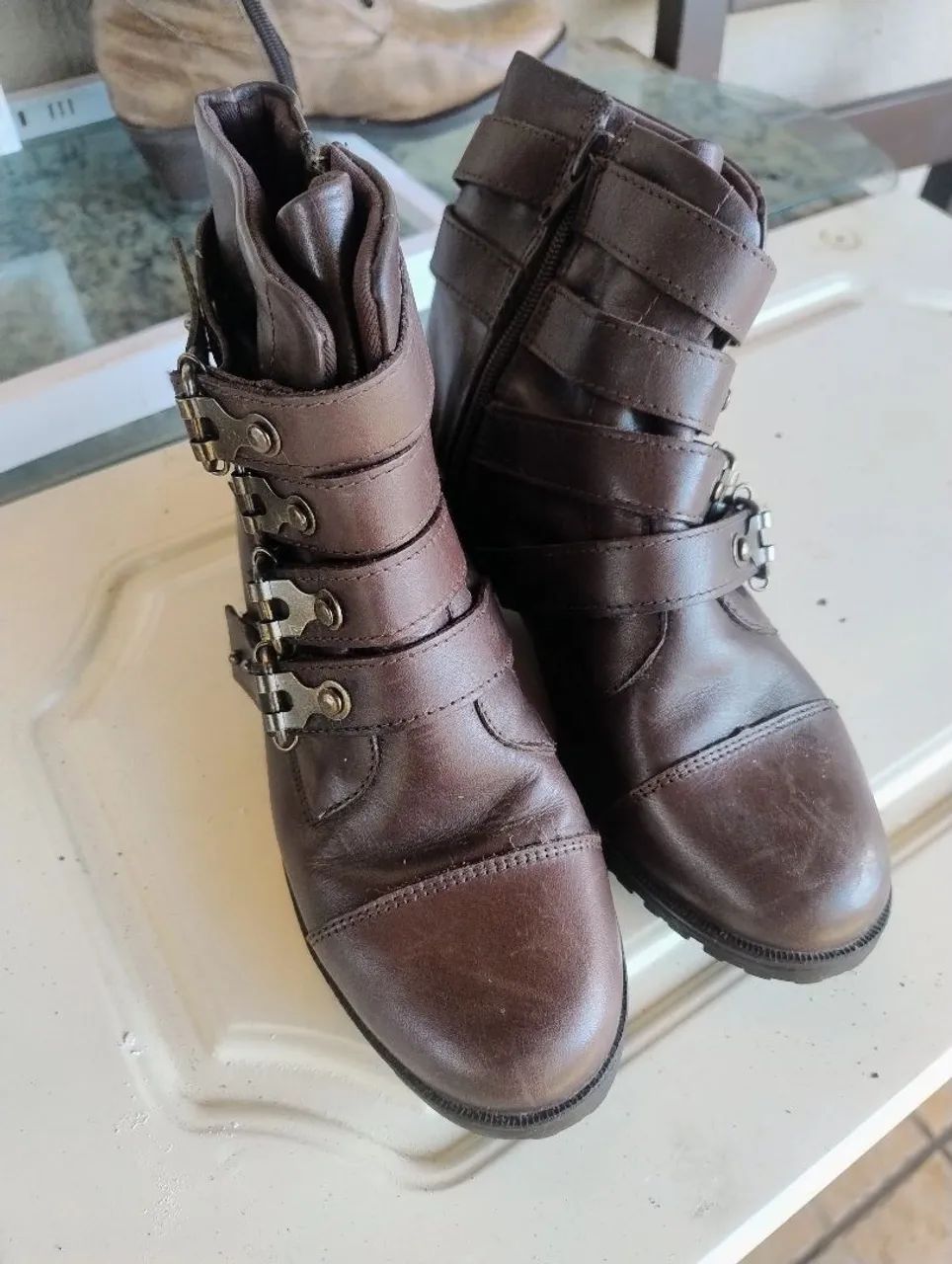 Bota Constance 35 couro legítimo  - Foto 3