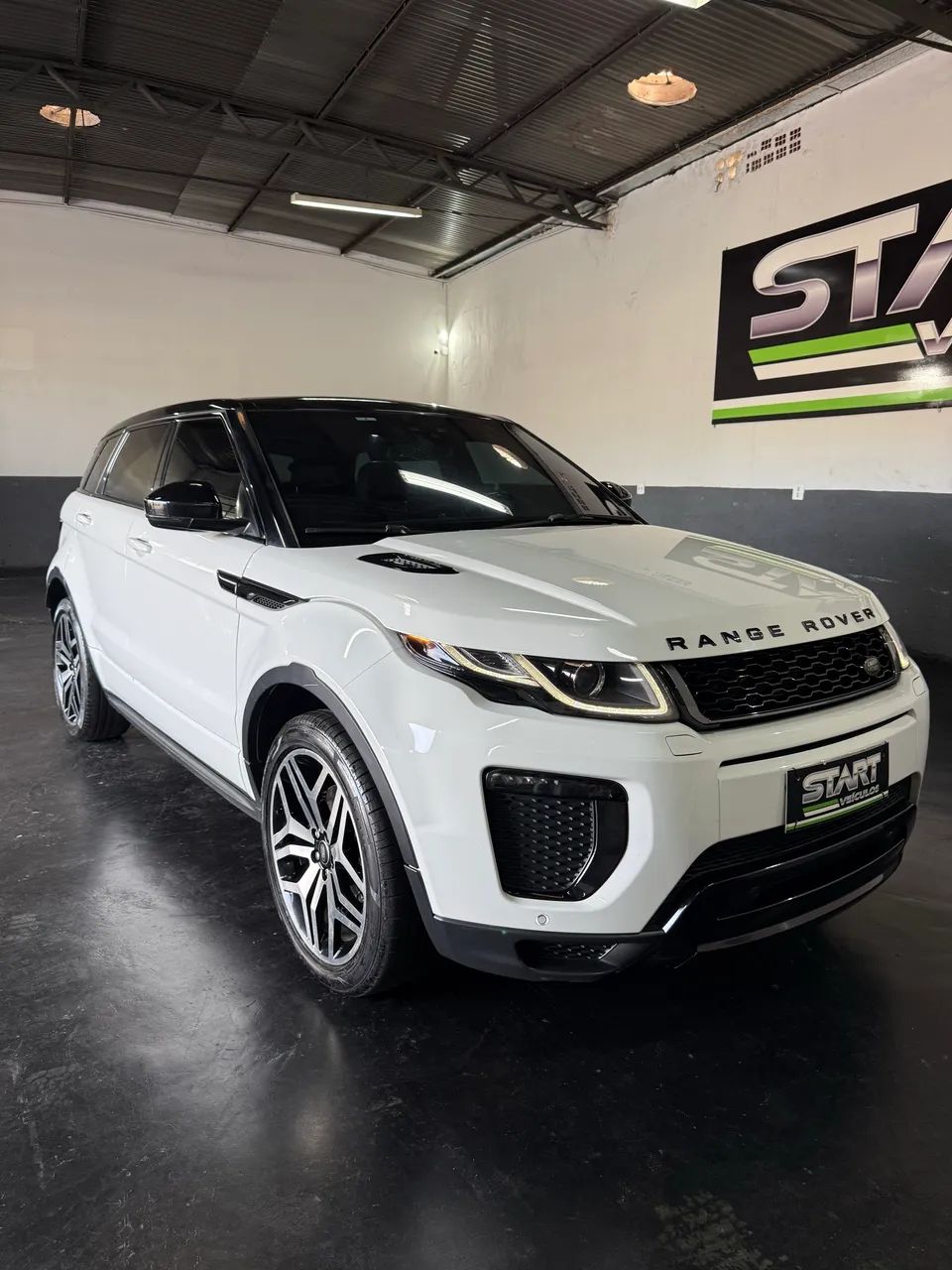 Land Rover Range Rover Evoque Range R.EVOQUE Si4 HSE Dyn. 2.0/Flex Aut 2016