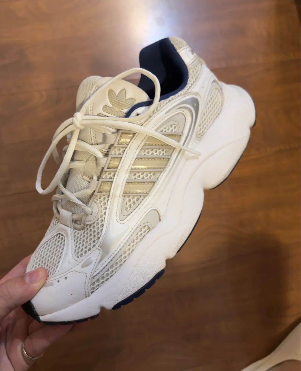 Adidas Ozmillen (41)