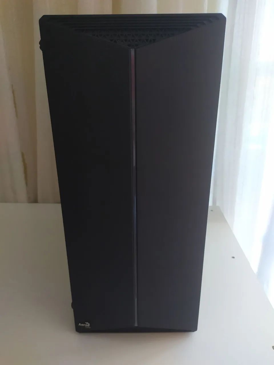 Gabinete gamer aerocool split rgb mid tower - Foto 3