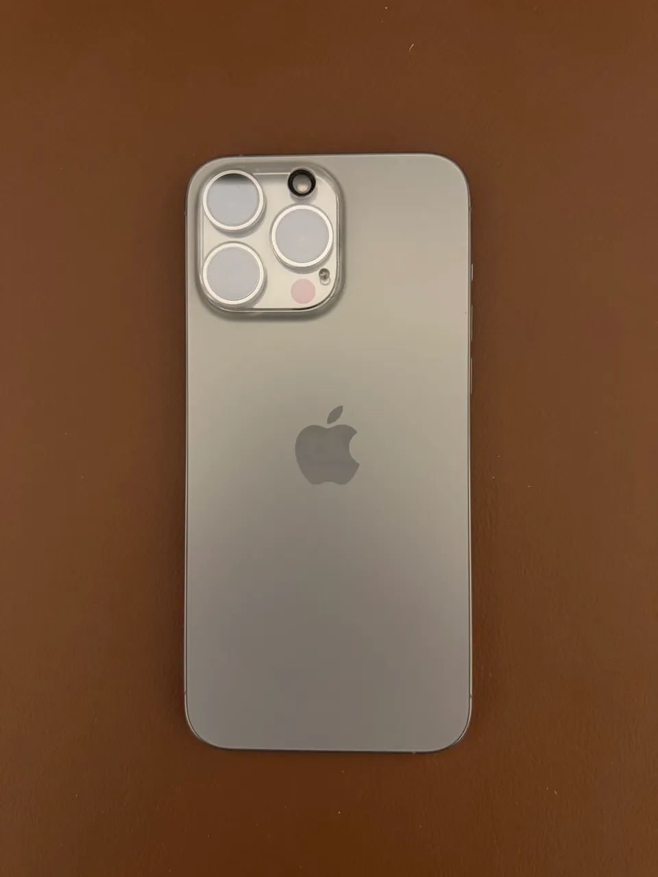 iPhone 15 Pro Max 512GB Titânio Natural - Caixa e Acessórios - Impecável