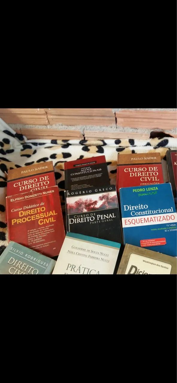 DIVERSOS LIVROS DE DIREITO - Foto 3