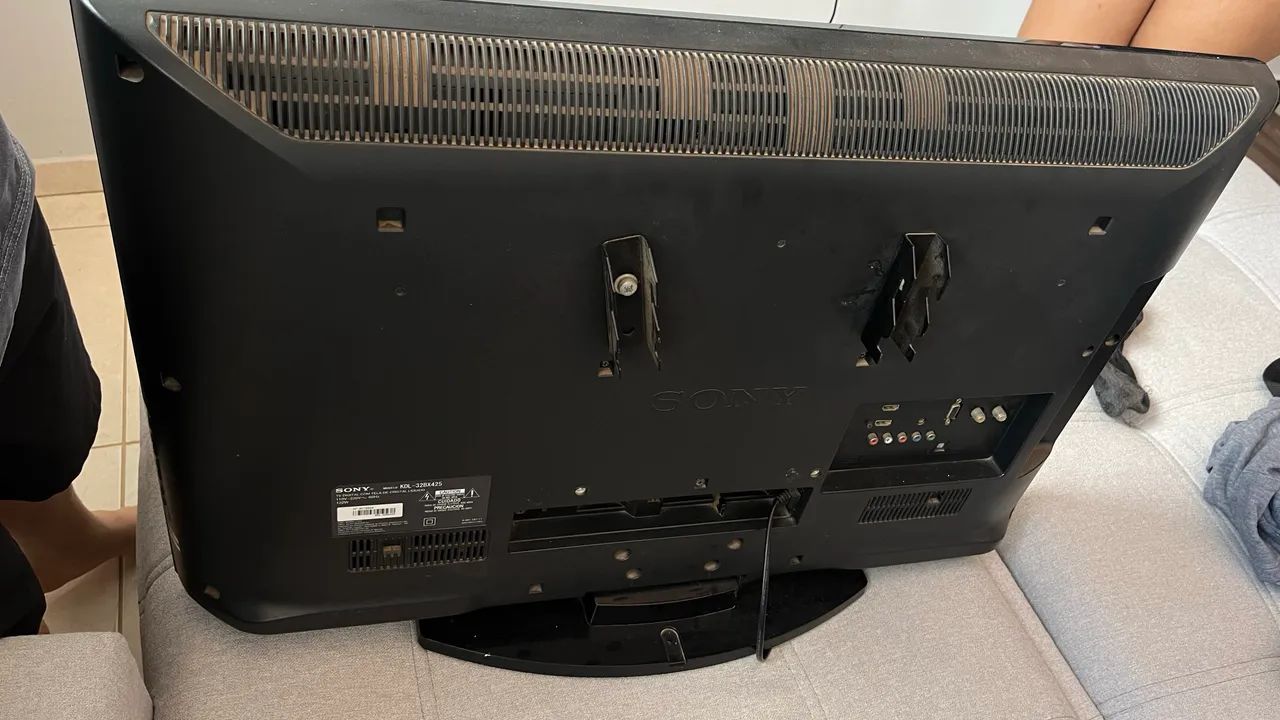 TV SONY BRAVIA 32 POLEGADAS USADA FUNCIONANDO