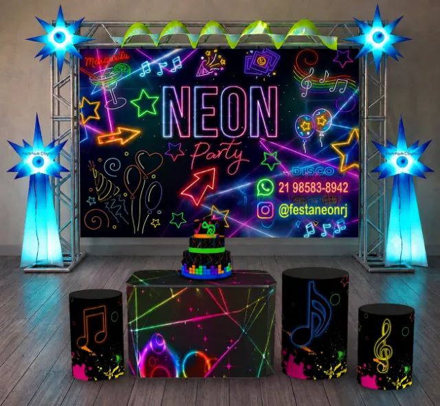 Festa neon parcial ou completa decoração