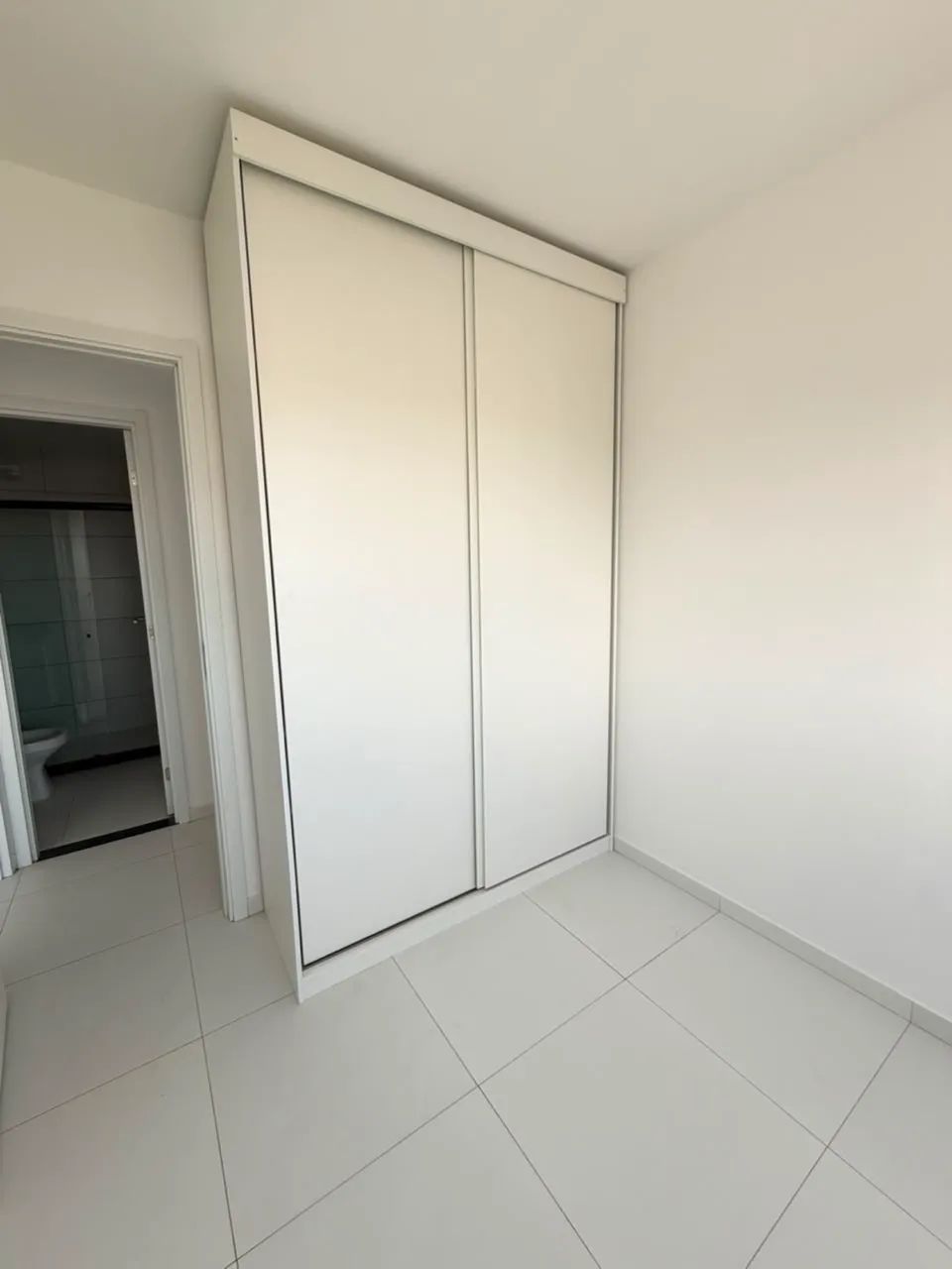 Alugo apto em Setúbal , prédio novo . Apto  - Foto 4
