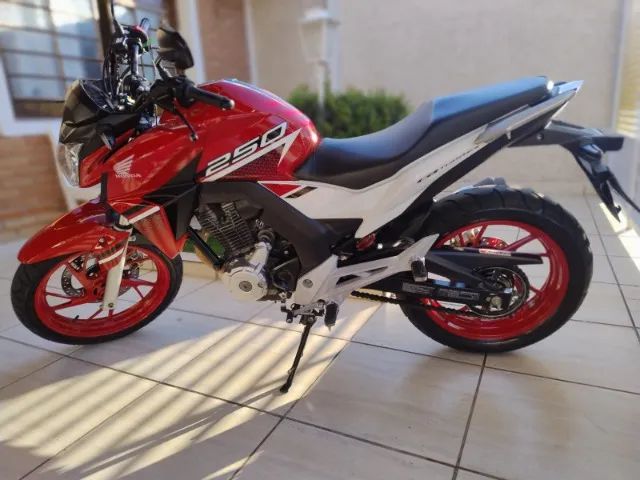 CB 250 - ÚNICA DONA - Foto 2