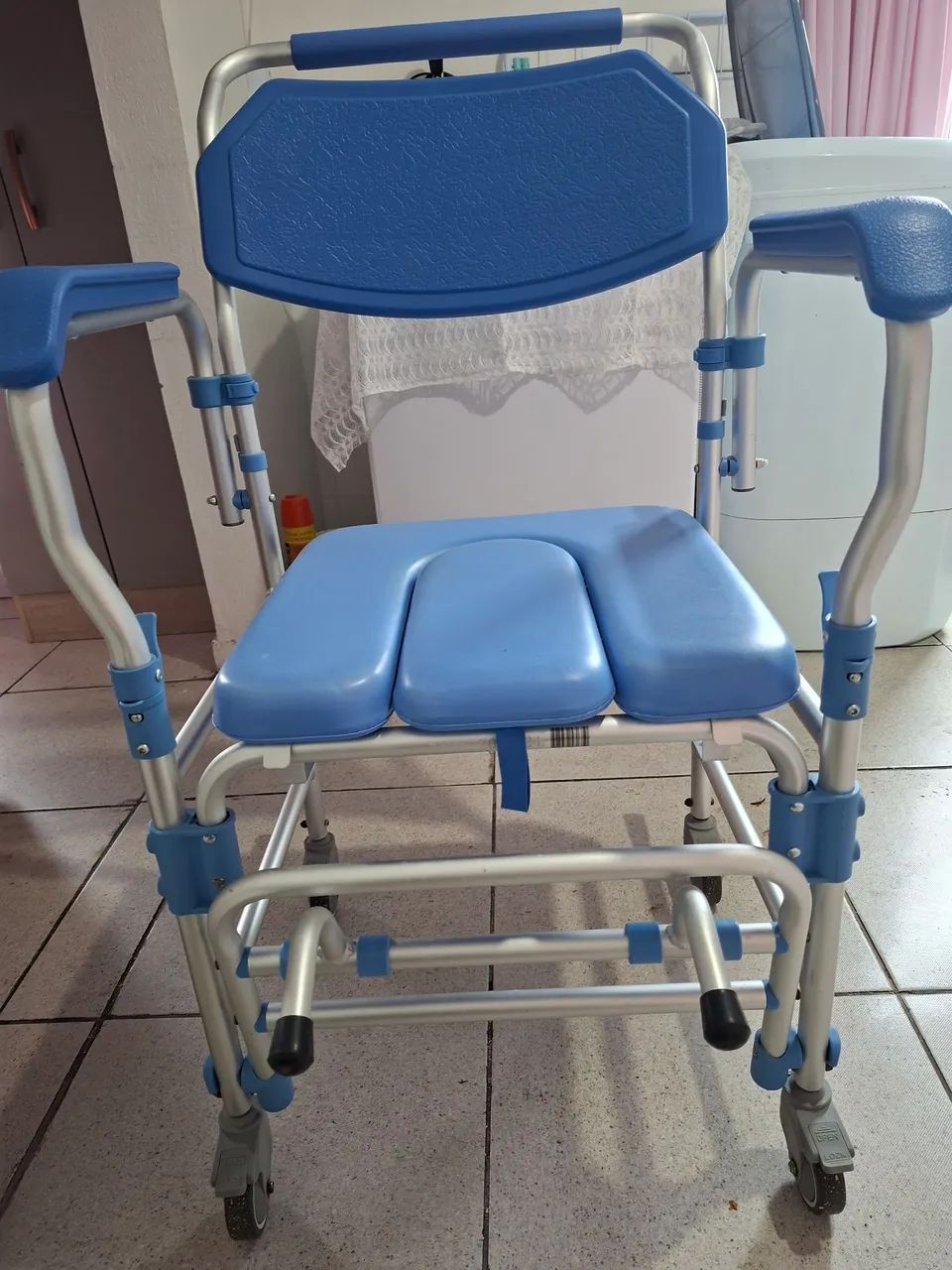 Cadeira de banho - Foto 4