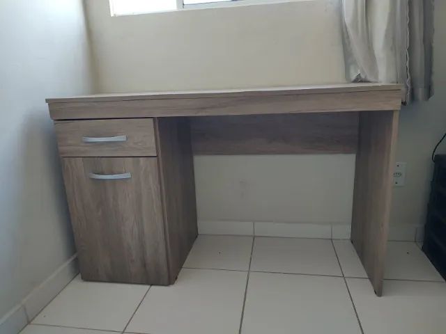 MESA ESCRIVANINHA 