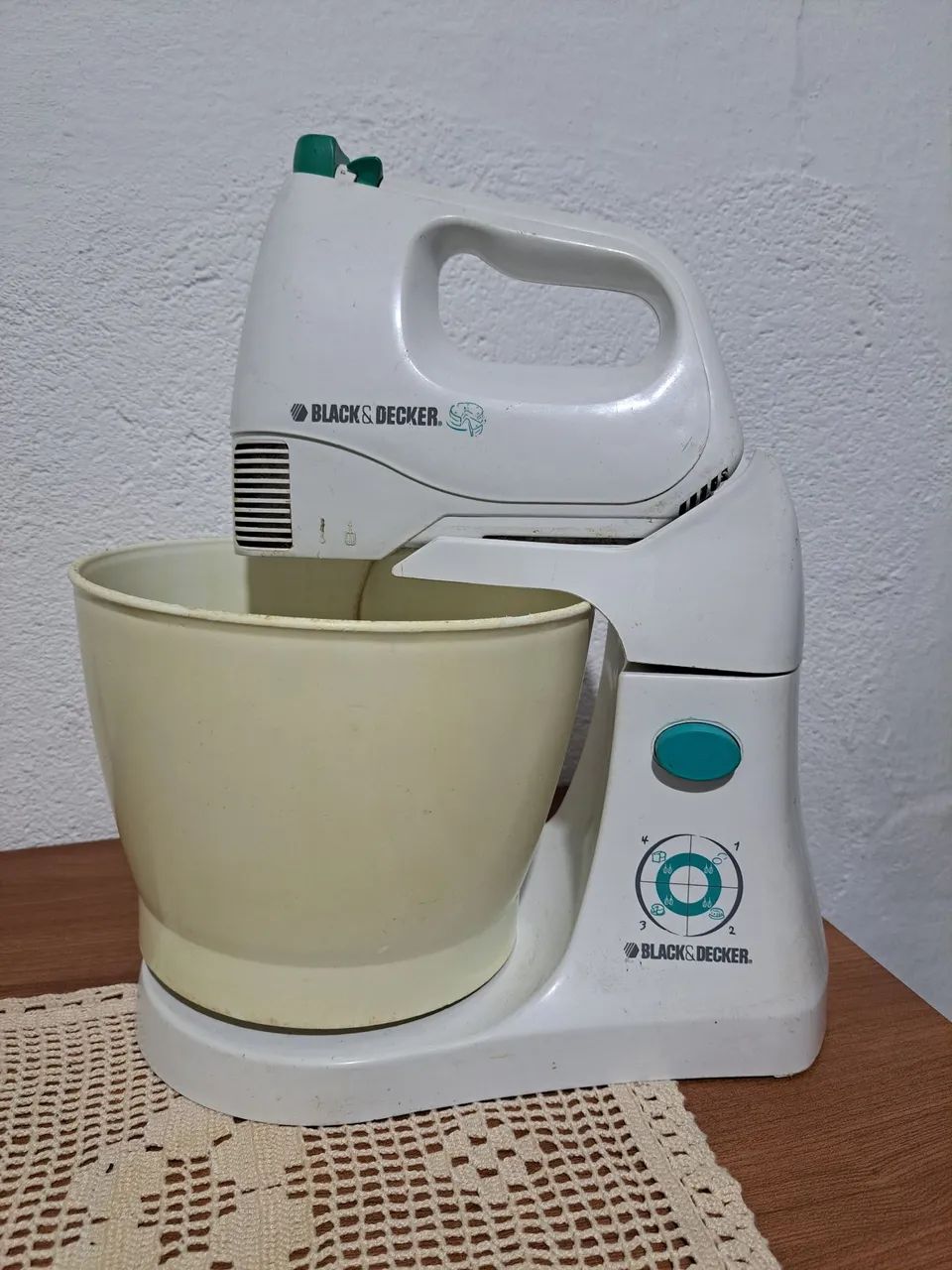 Batedeira antiga Black Decker 220v