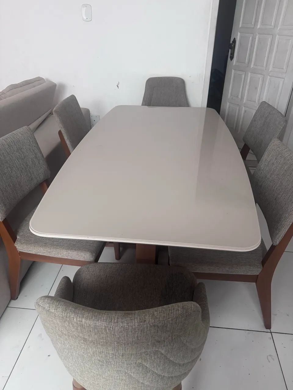 Mesa com 6 cadeiras - Foto 5