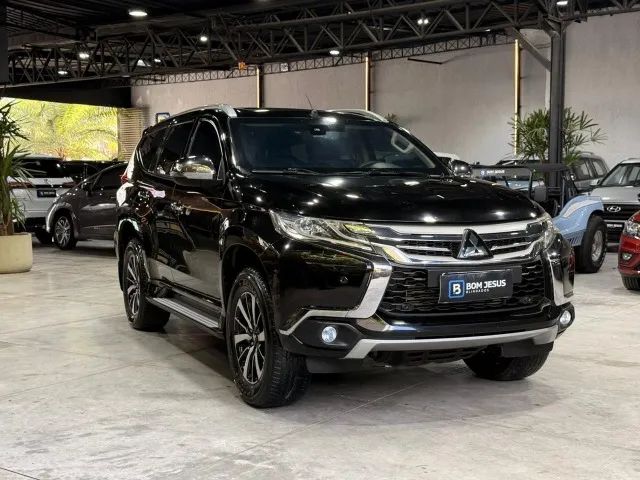 Mitsubishi Pajero 2020