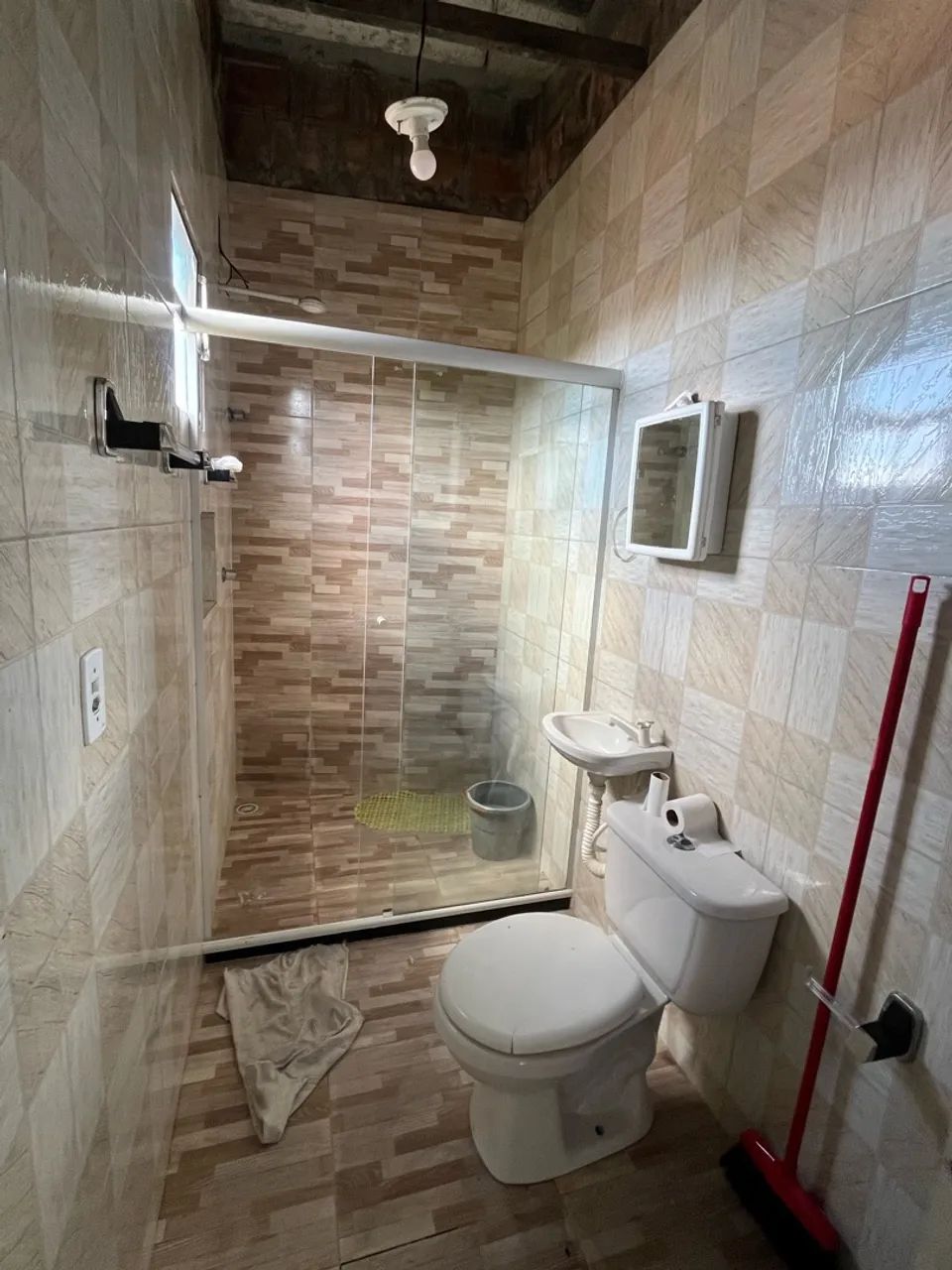 Quarta / sala pra alugar  - Foto 5