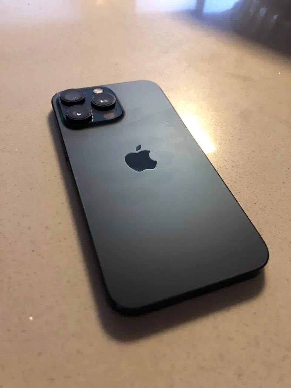 iPhone 15 Pro Max 256GB - Impecável - Celulares e Smartphones
