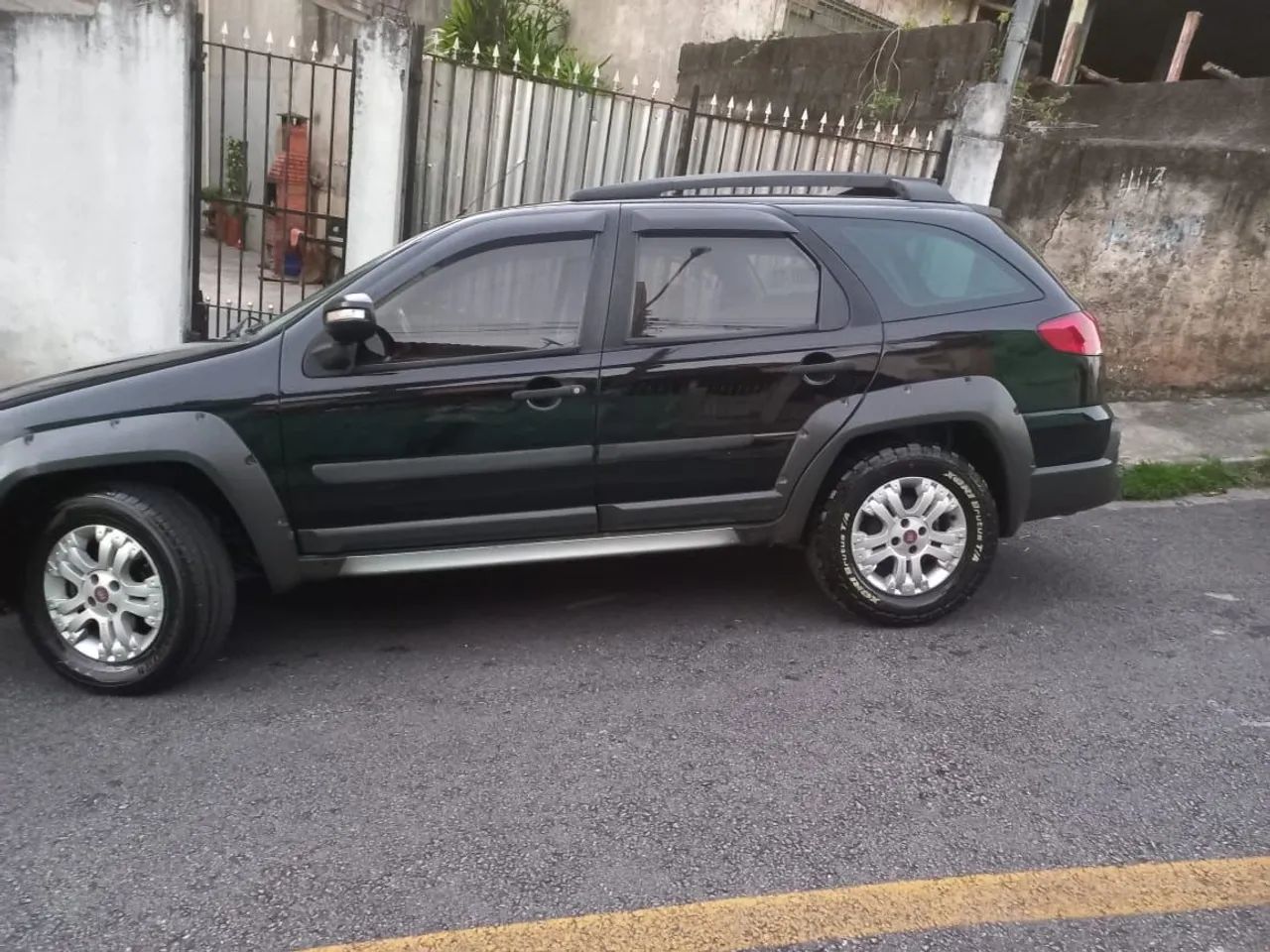 Fiat Palio Week.adv.lock.dualogic 1.8 Flex 2010 - Foto 2