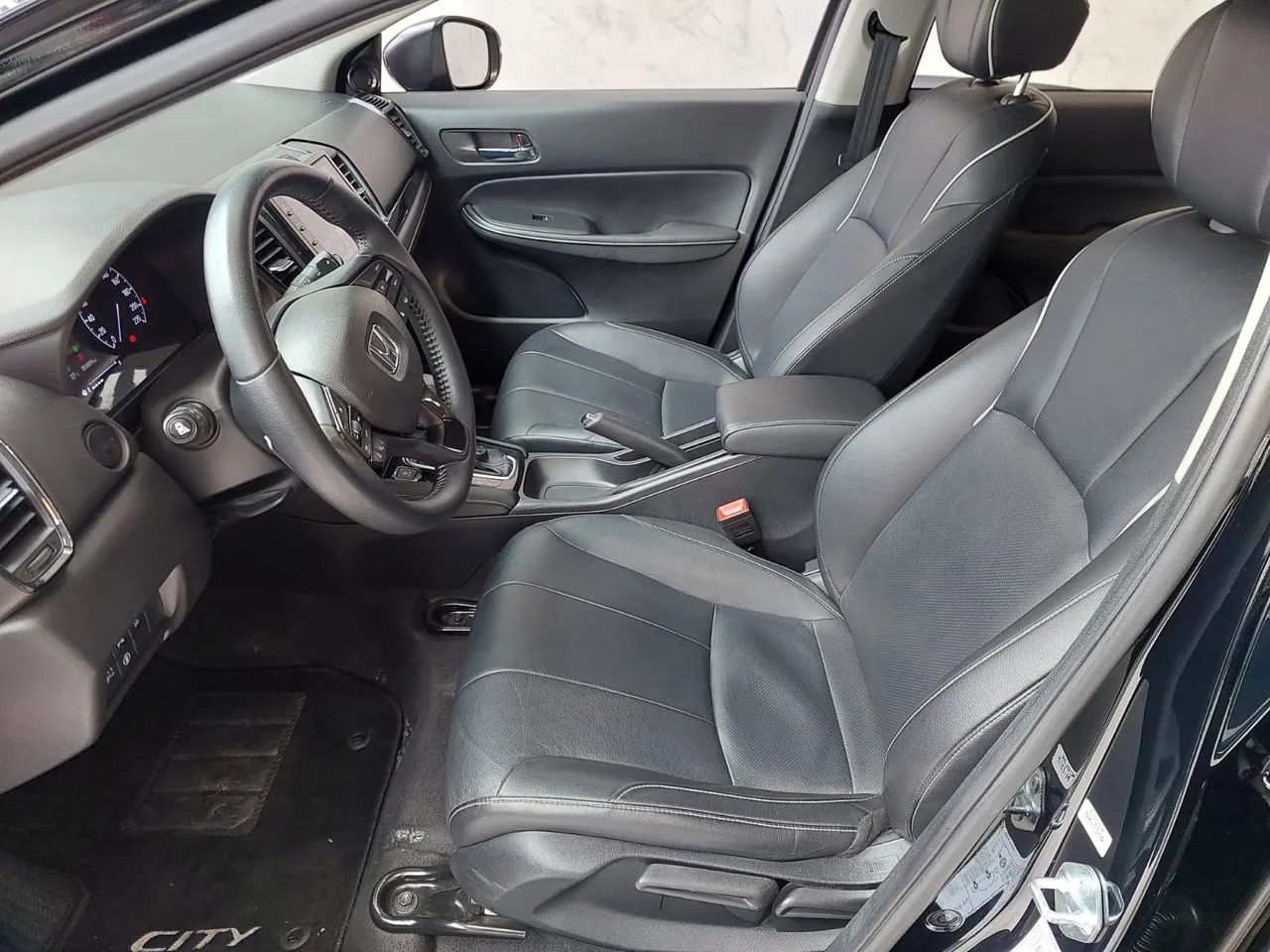 Honda City Hatchback Touring 1.5 Flex 16V Aut, foto 6 de 18
