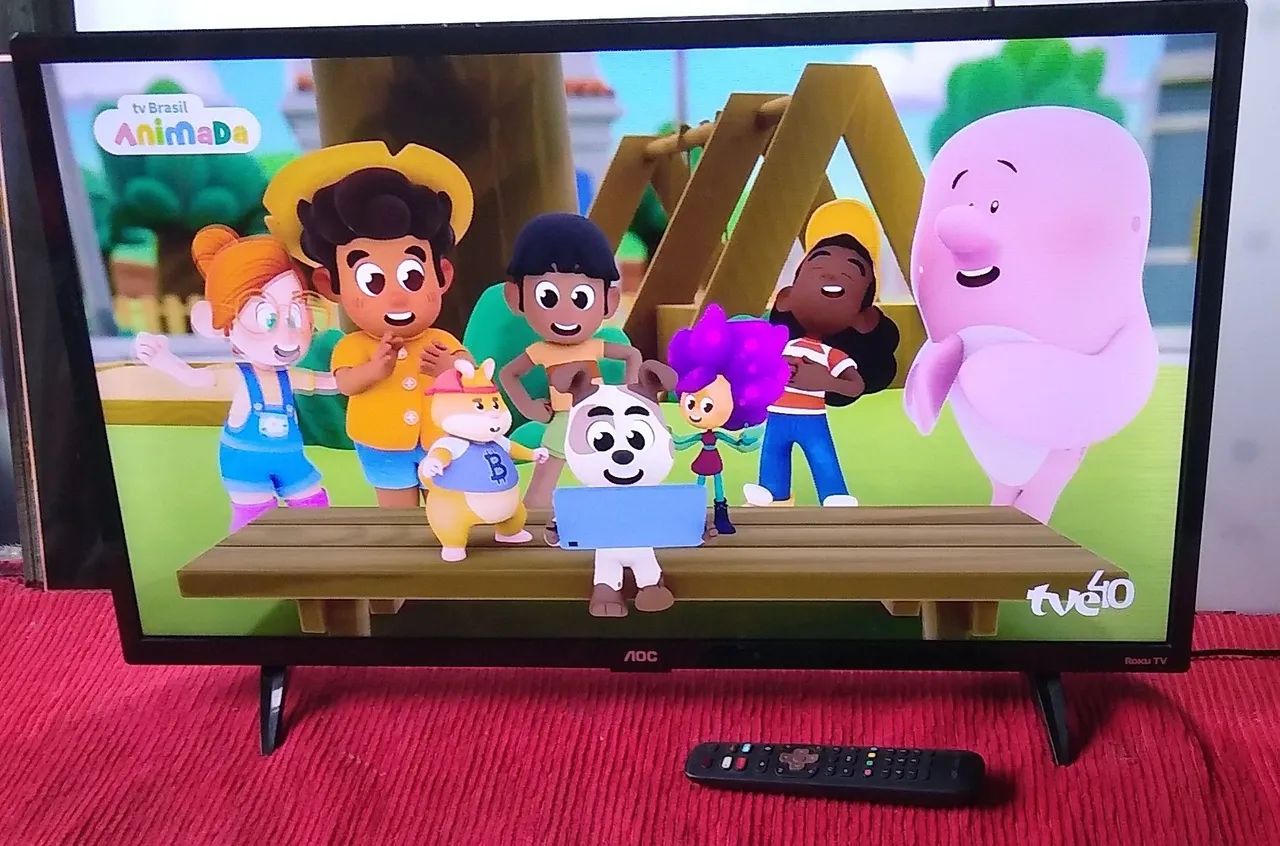 Tv aoc smart 32 poleganda funciona perfeitamente 
