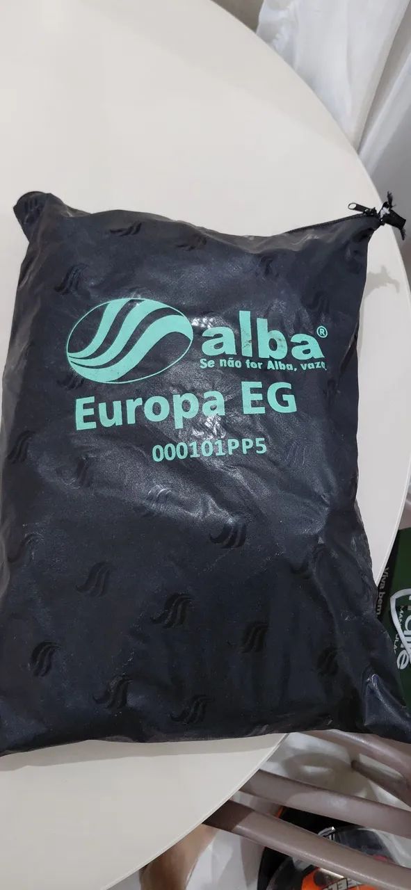 Capa de chuva Alba novíssima 