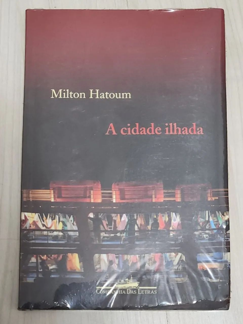 Livro "A cidade ilhada"